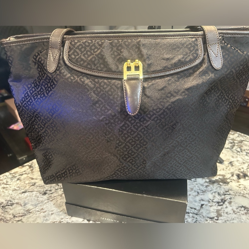 Black Patterned Tote Handbag with Gold Accent
